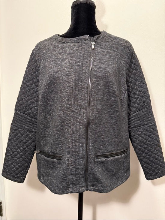 Ruff Hewn Jackets & Blazers - Ruff Hewn Charcoal Quilted-Sleeve Zip Jacket